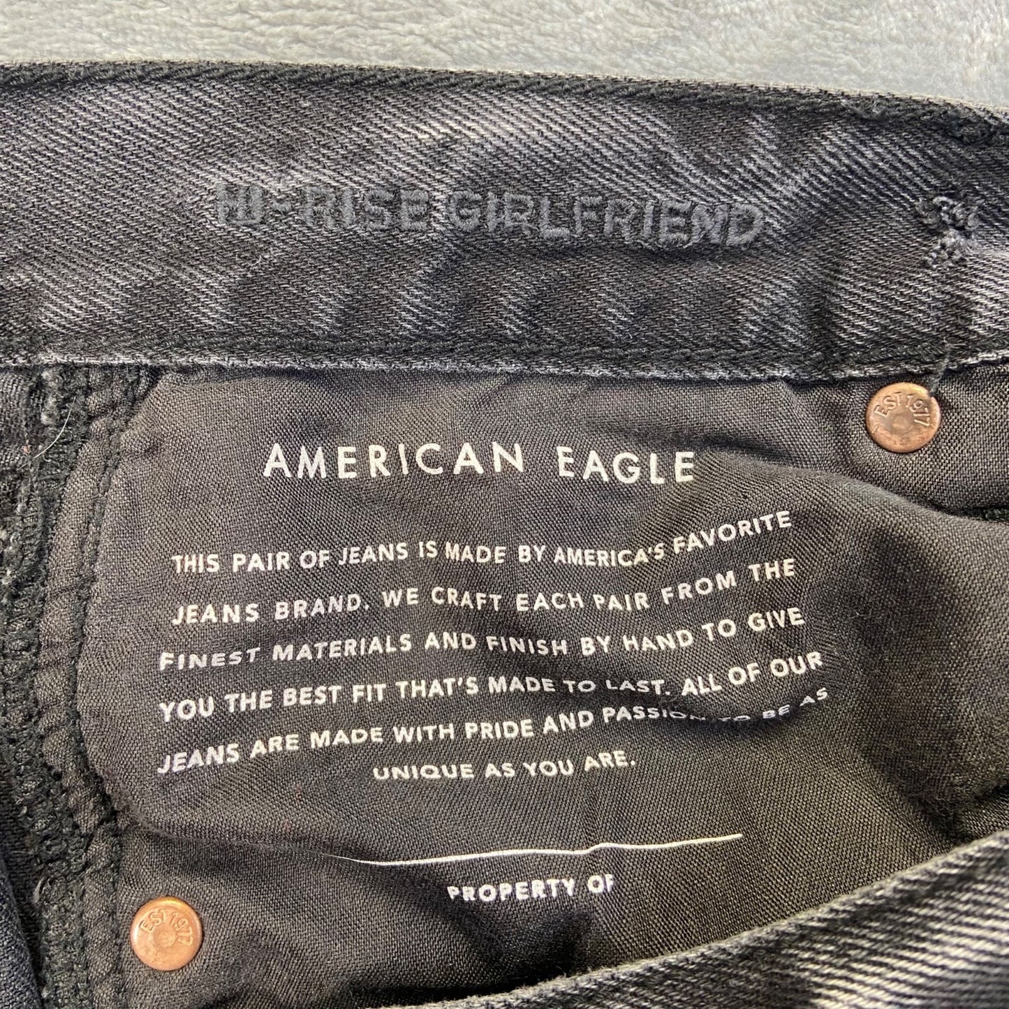 American Eagle Women's High Rise Girlfriend Jeans Size 6 Long Black