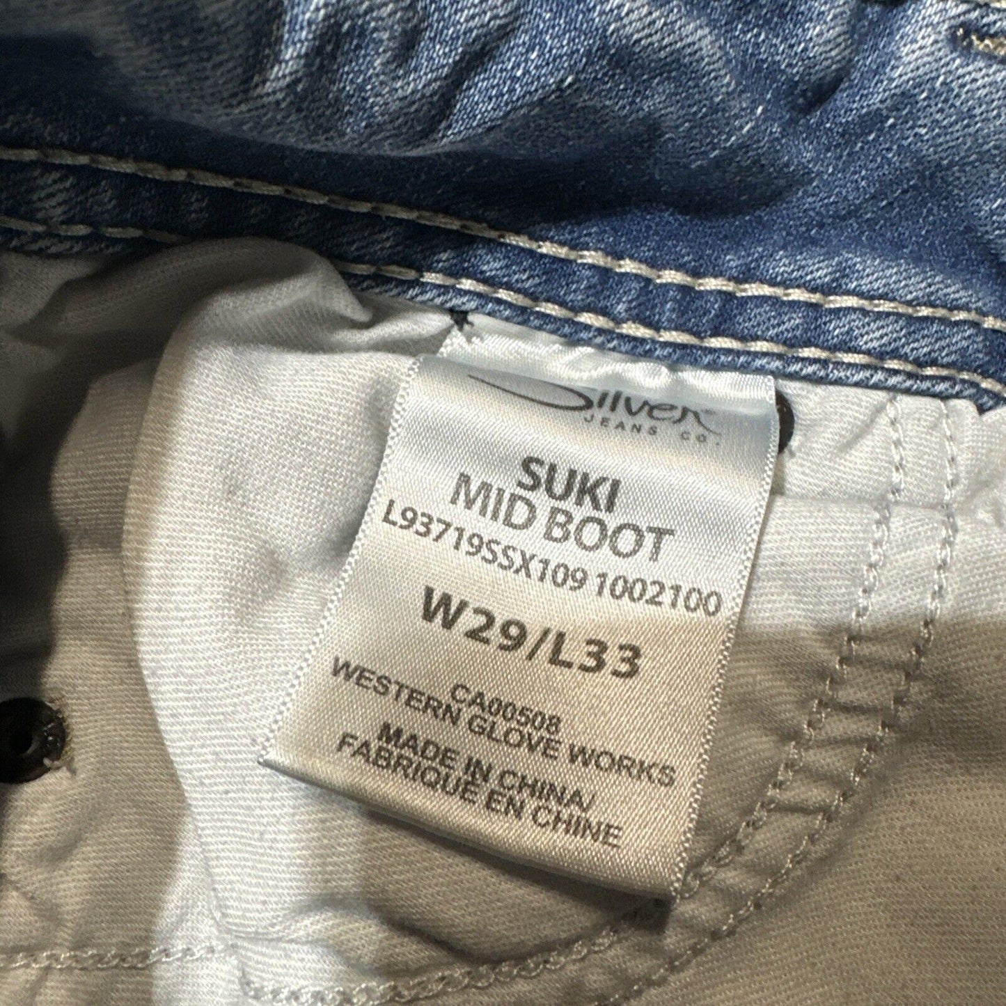 Silver Jeans Suki Mid Boot Distressed Jeans Women's Size 29/33 Blue Acid Wash