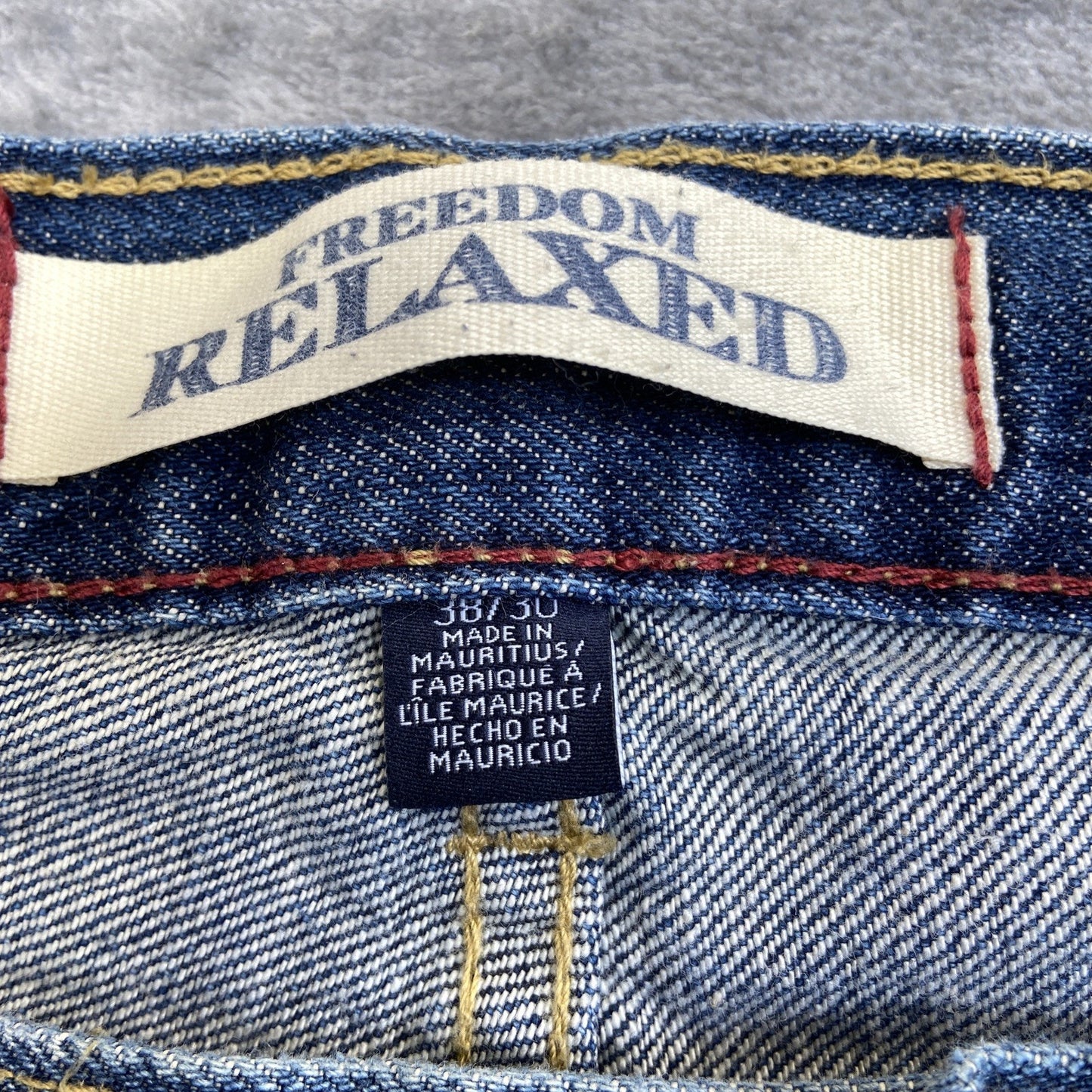 Vintage Tommy Hilfiger Freedom Relaxed Straight Jeans Men's 38x30 Blue