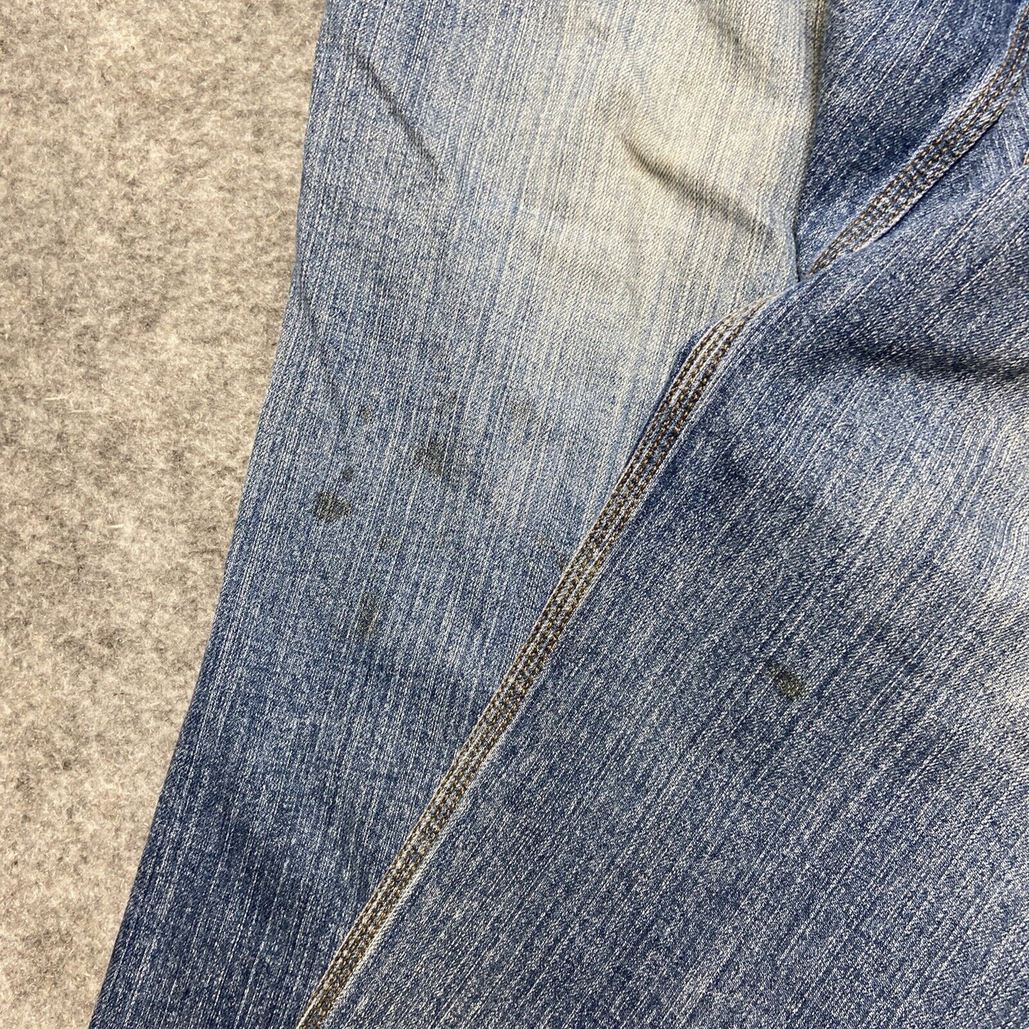 Duluth Trading Straight Jeans Men's Size 46x27 Blue Faded Denim Work Jeans