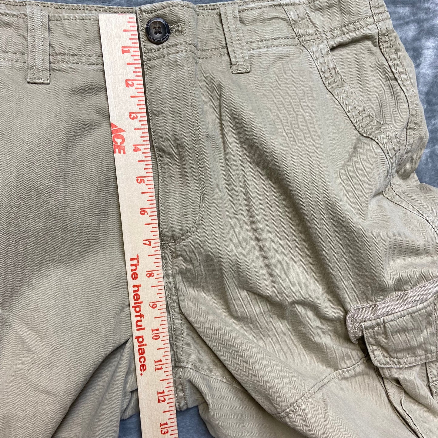 Eddie Bauer Cotton Cargo Shorts Men's Size 32 Beige