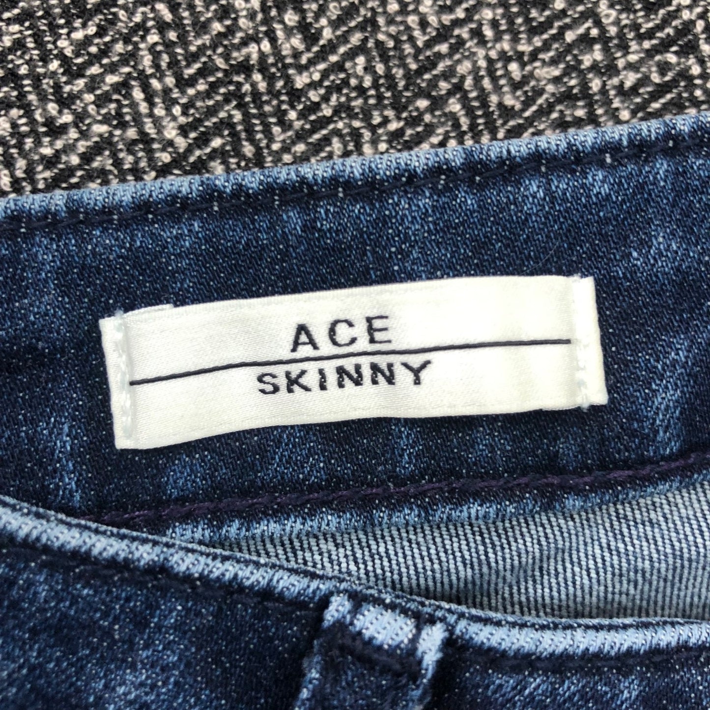 Vigoss Women's Ace Skinny Jeans Size 27 Blue Dark Wash
