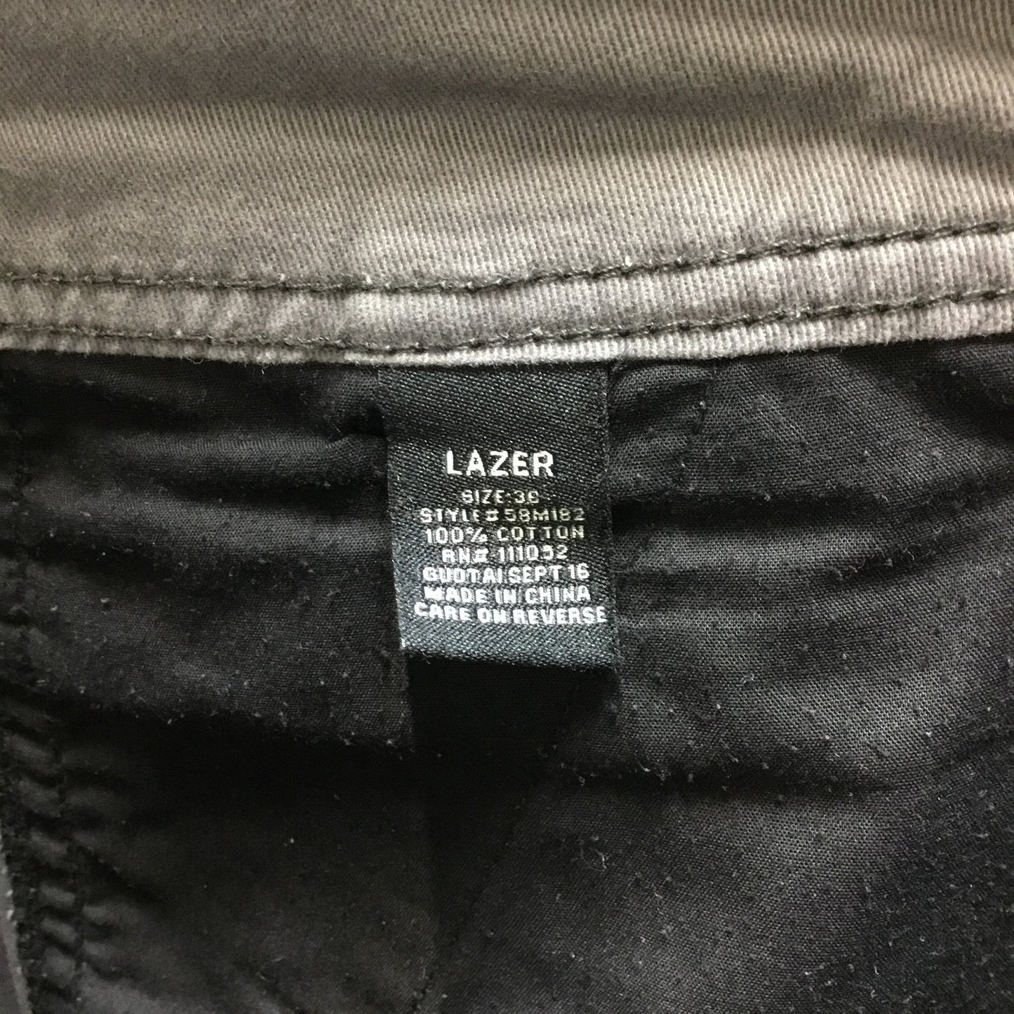 Lazer/Co. Cargo Shorts Men's Size 36x11 Gray Camouflage