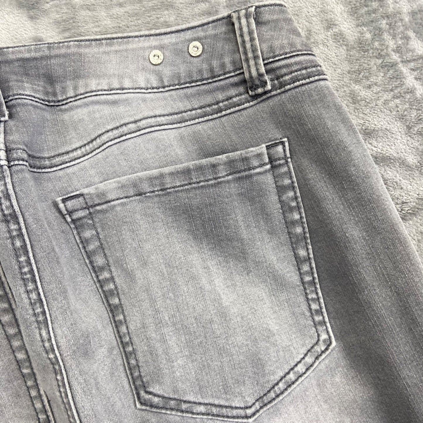 Cabi Skinny Jeans Women's Size 6 Gray Mid Rise