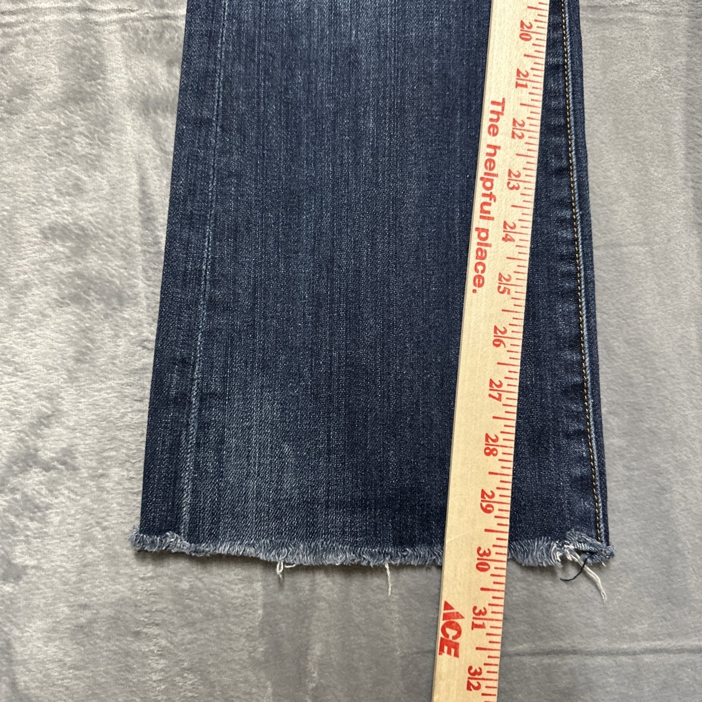 Fidelity Supreme Flared Jeans Women’s Size 28 Dark Blue Denim