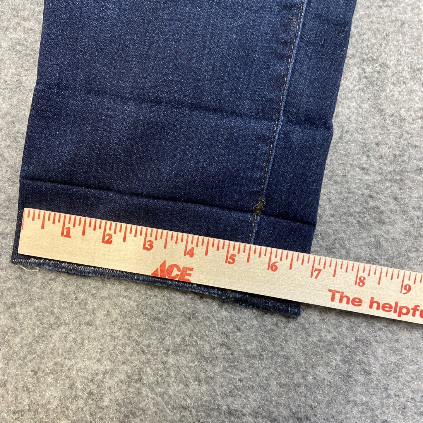 Liverpool The Crop Jeans Women's Size 10 / 30 Dark Blue Denim