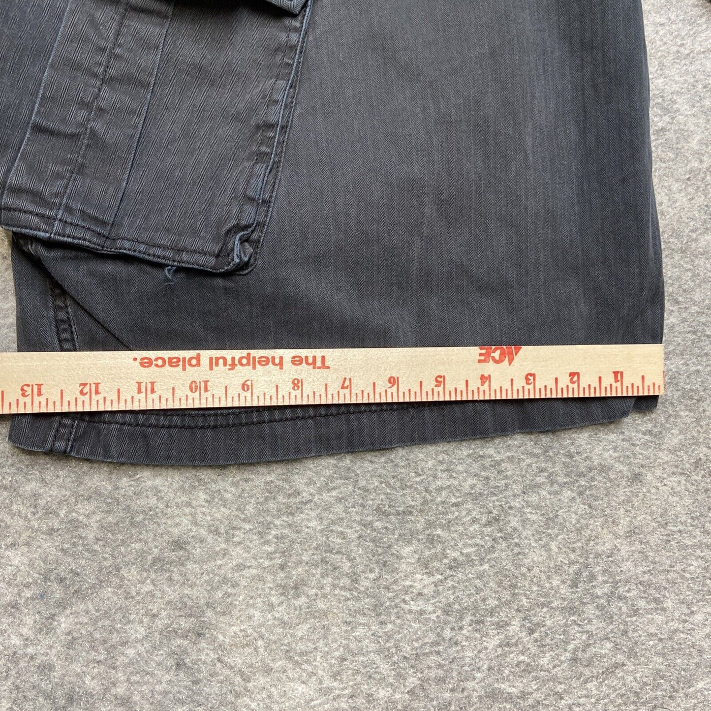 Ecko Unltd. Men's Shorts Size 46 Cargo Black