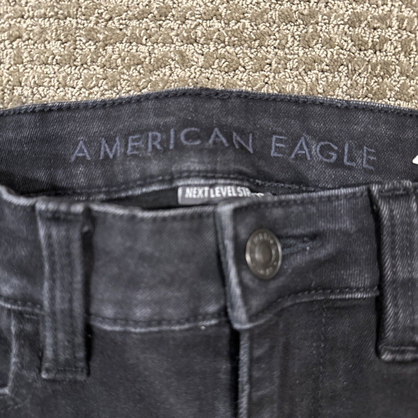American Eagle Jeans Women's Size 4R Mid Rise Next Level Stretch Black Jeans