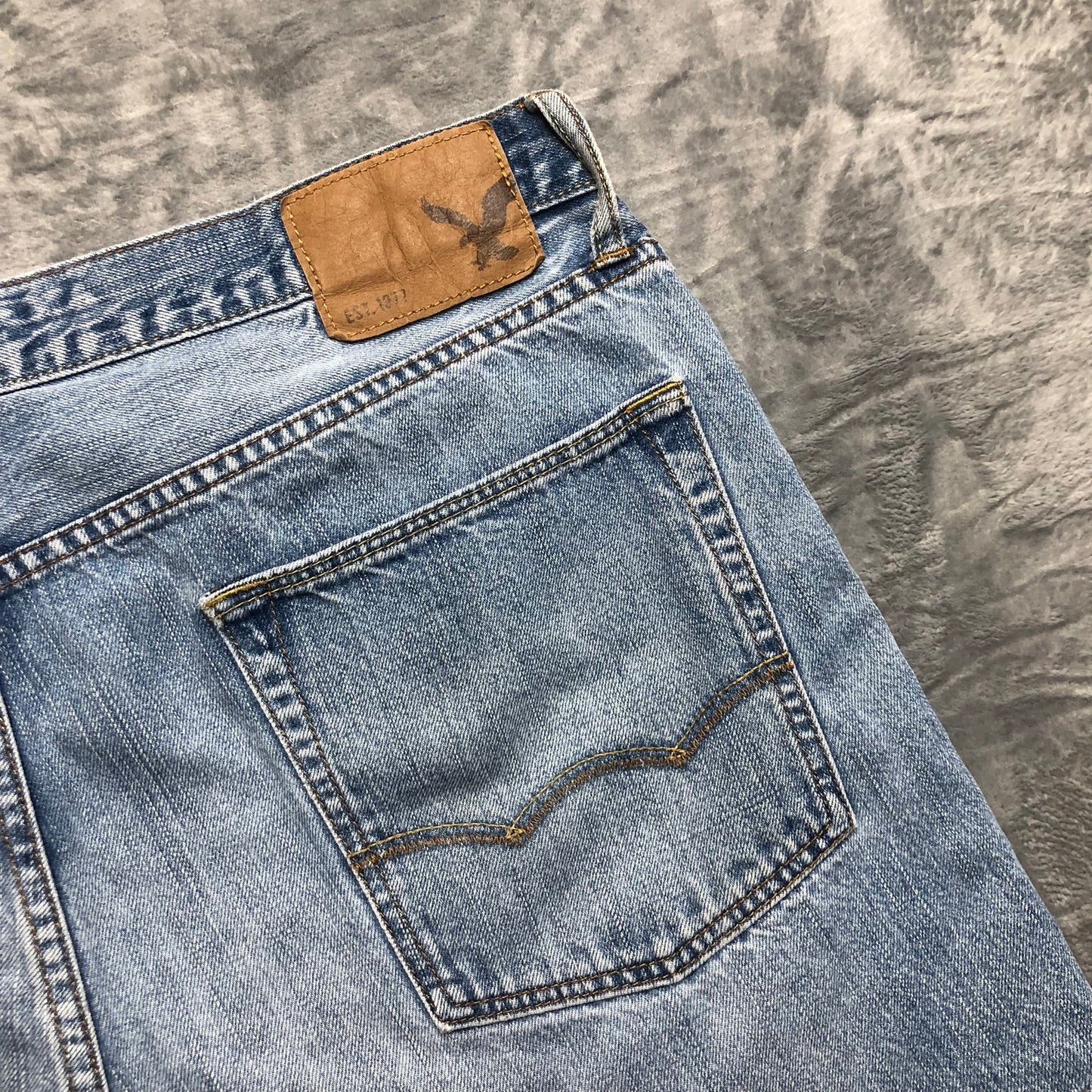 American Eagle Hi Rise Cut Off Shorts Women's Size 38 Light Blue Denim