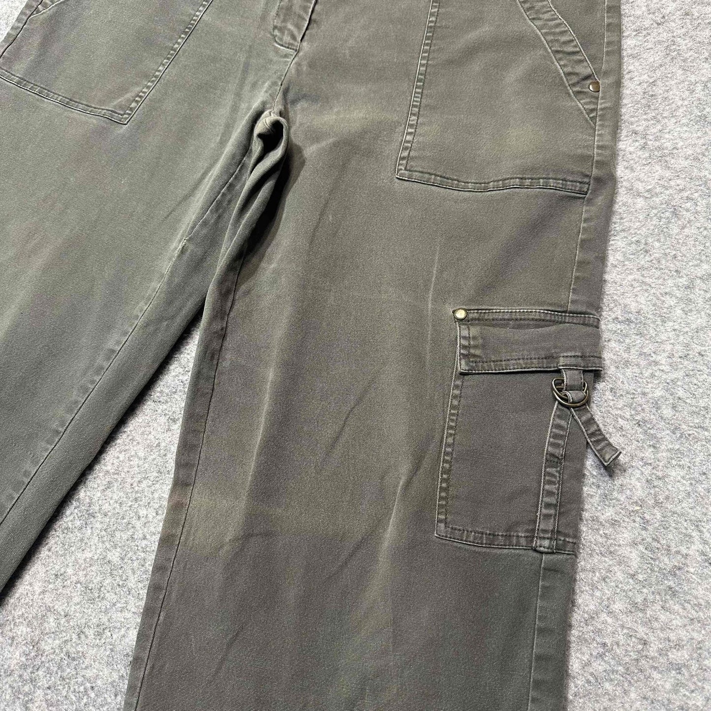 CAbi Women's Bootcut Cargo Multiple Pocket Jeans Size 12 Black Dark Wash Denim