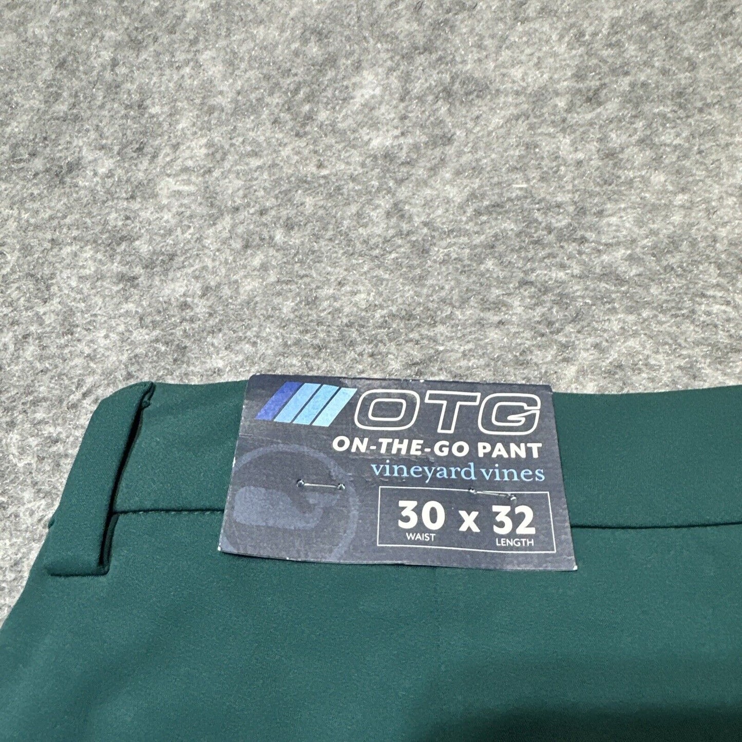 New Vineyard Vines OTG On The Go Pant Men's Size 30x32 Dark Green Chinos