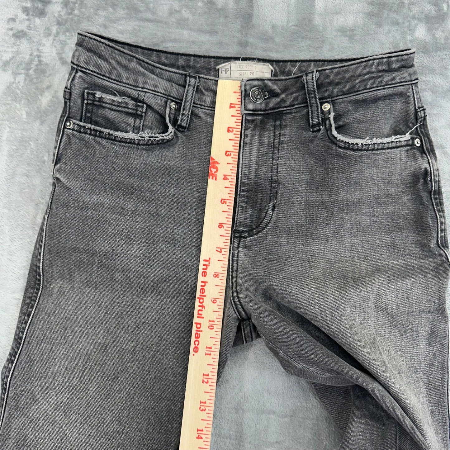 Free People Women's Cropped Straight Jeans Size 26 Gray Medium Wash Denim