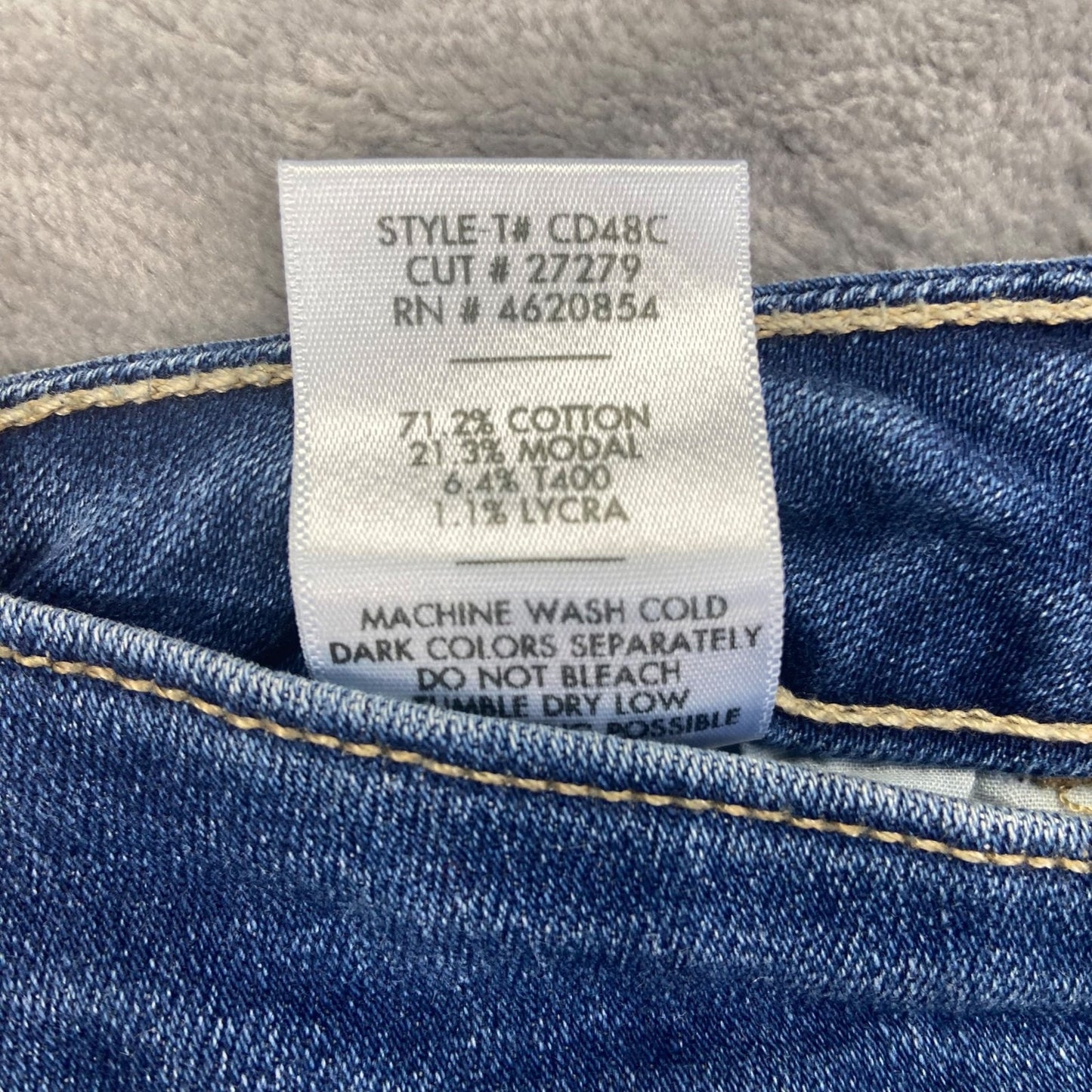 Just Black Women's Distressed Skinny Jeans Size 29 Blue Denim