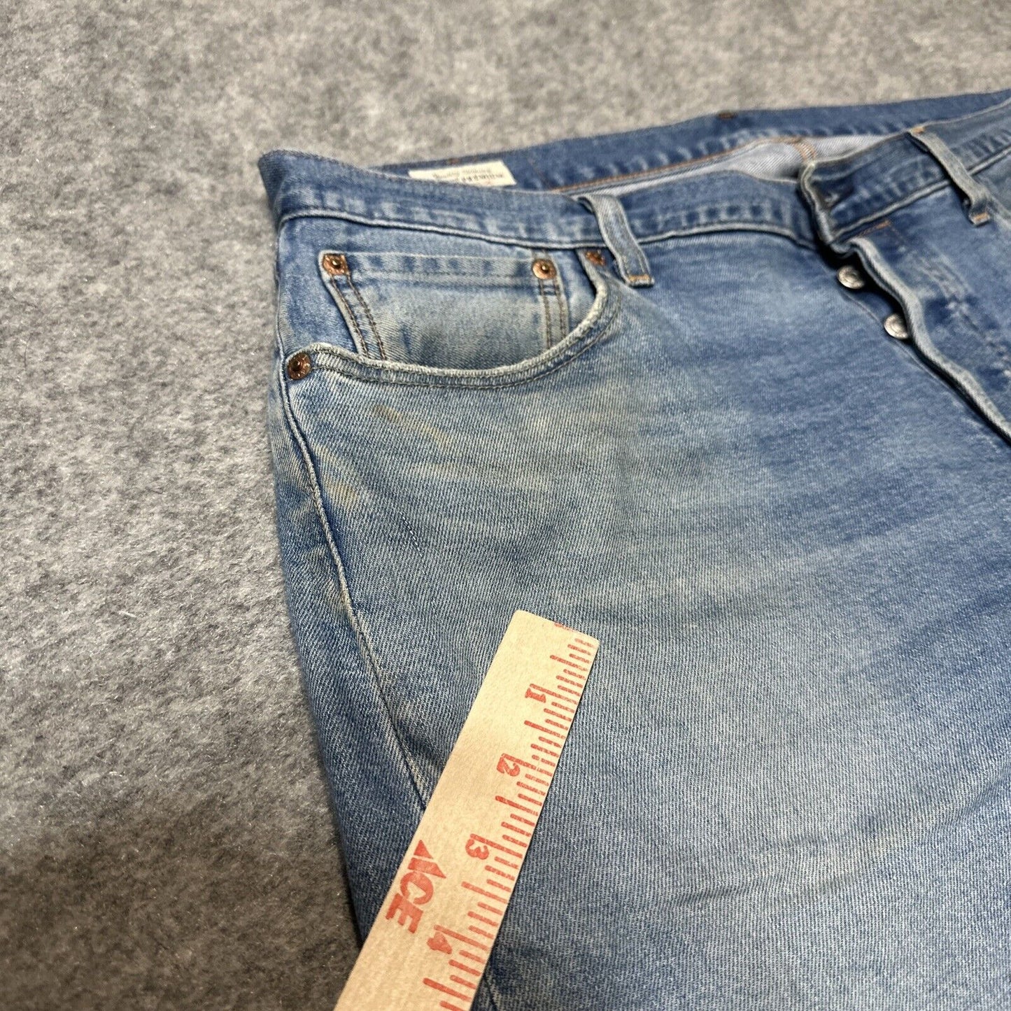 Levi's 501XX Original Fit Men's Straight Work Jeans Size 36x32 Blue Light Denim
