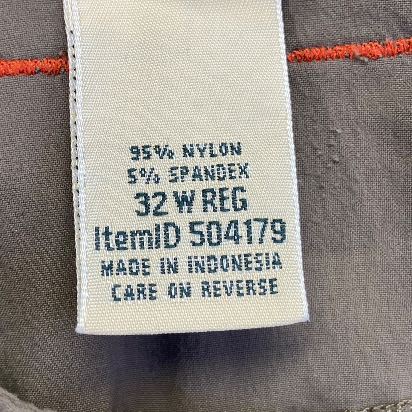 L.L. Bean Men's Cargo Shorts Size 32W Brown