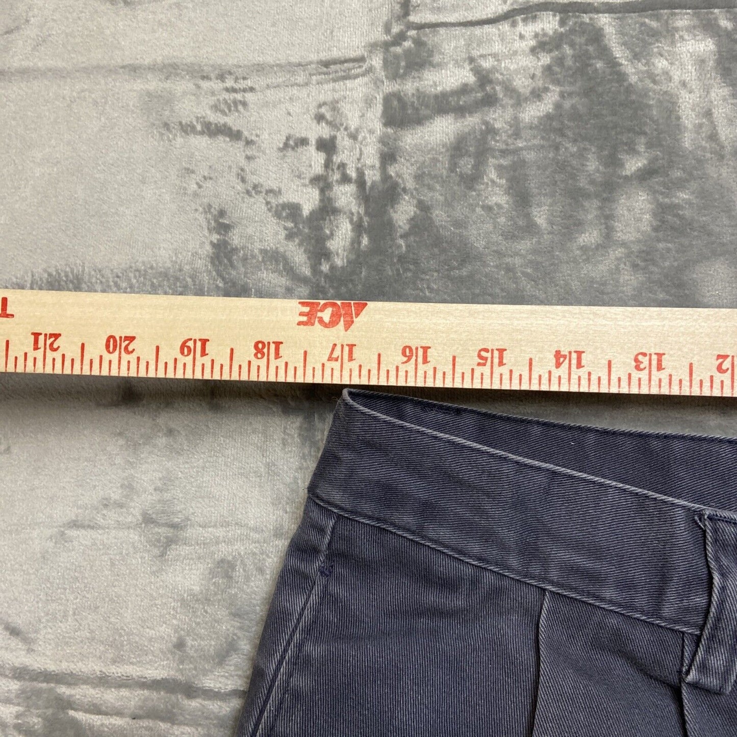 Eddie Bauer Vintage Pleated Jeans Men's Size 36x32 Faded Black Denim
