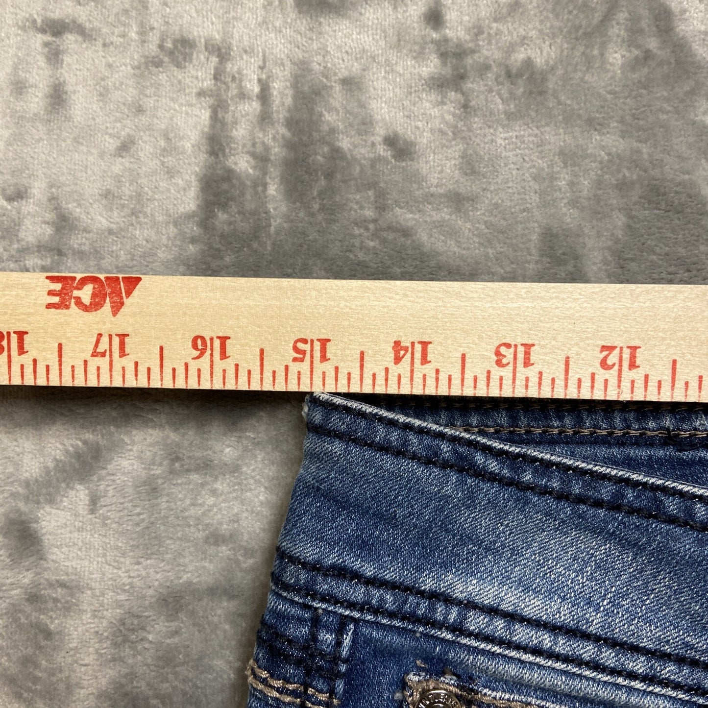 Seven 7 Embroidered Bootcut Jeans Women's Size 6 Blue Denim