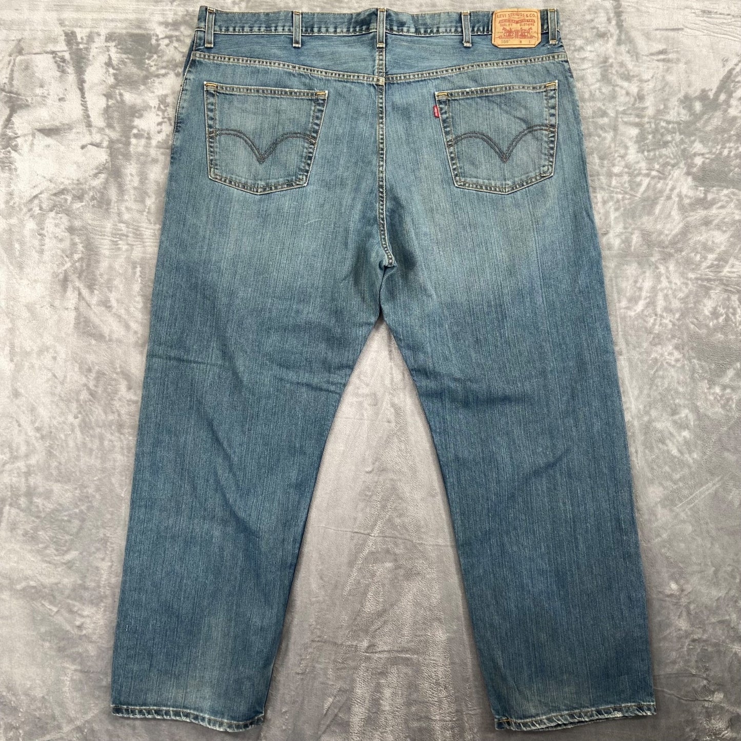 Levi's Men's 559 Relaxed Straight Jeans Size 48x32 Blue