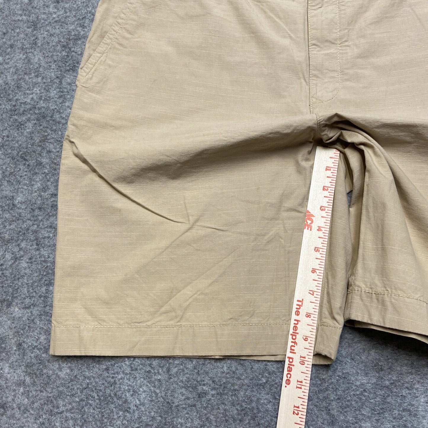 Tommy Hilfiger Chino Shorts Men's Size 42 Beige Casual Shorts