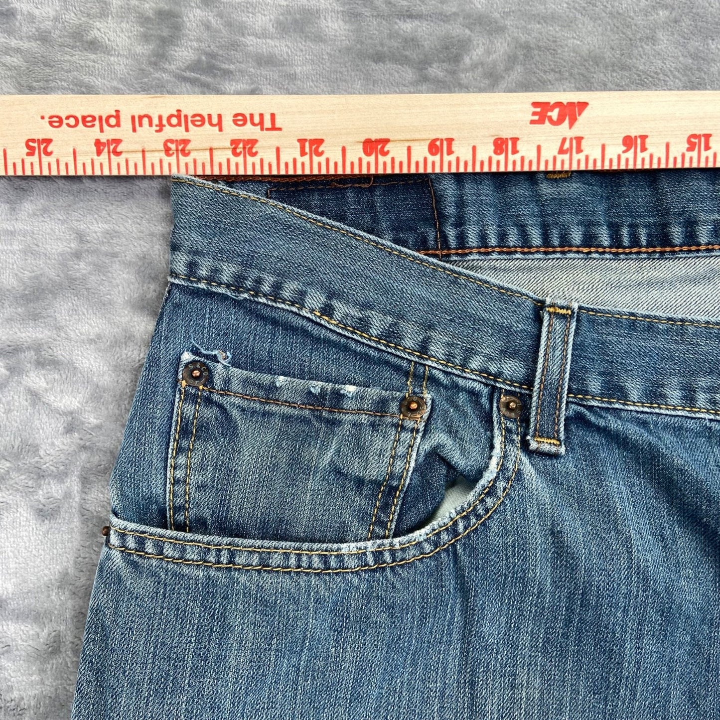 Levi's Men's 559 Relaxed Straight Jeans Size 48x32 Blue