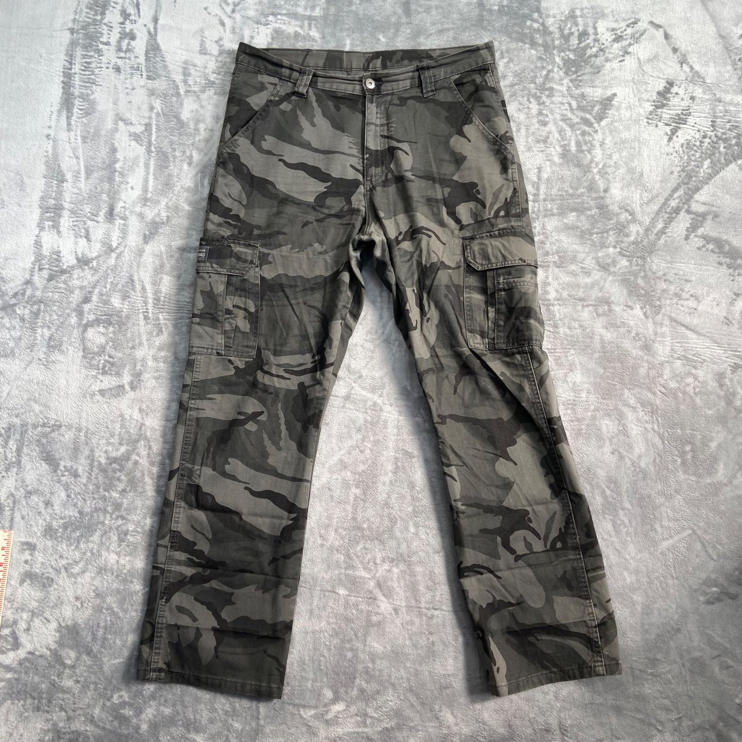 Wrangler Originals Cargo Pants Men's 34x32 Camo 100% Cotton Outdoor
