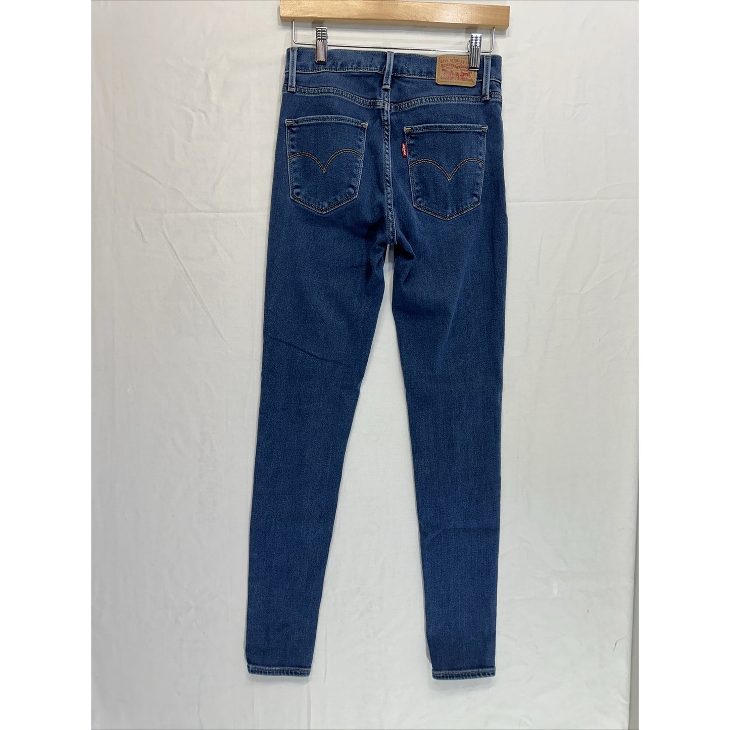 Levi’s 720 High Rise Super Skinny Jeans Women’s 26 26x30 Blue Medium Wash Denim