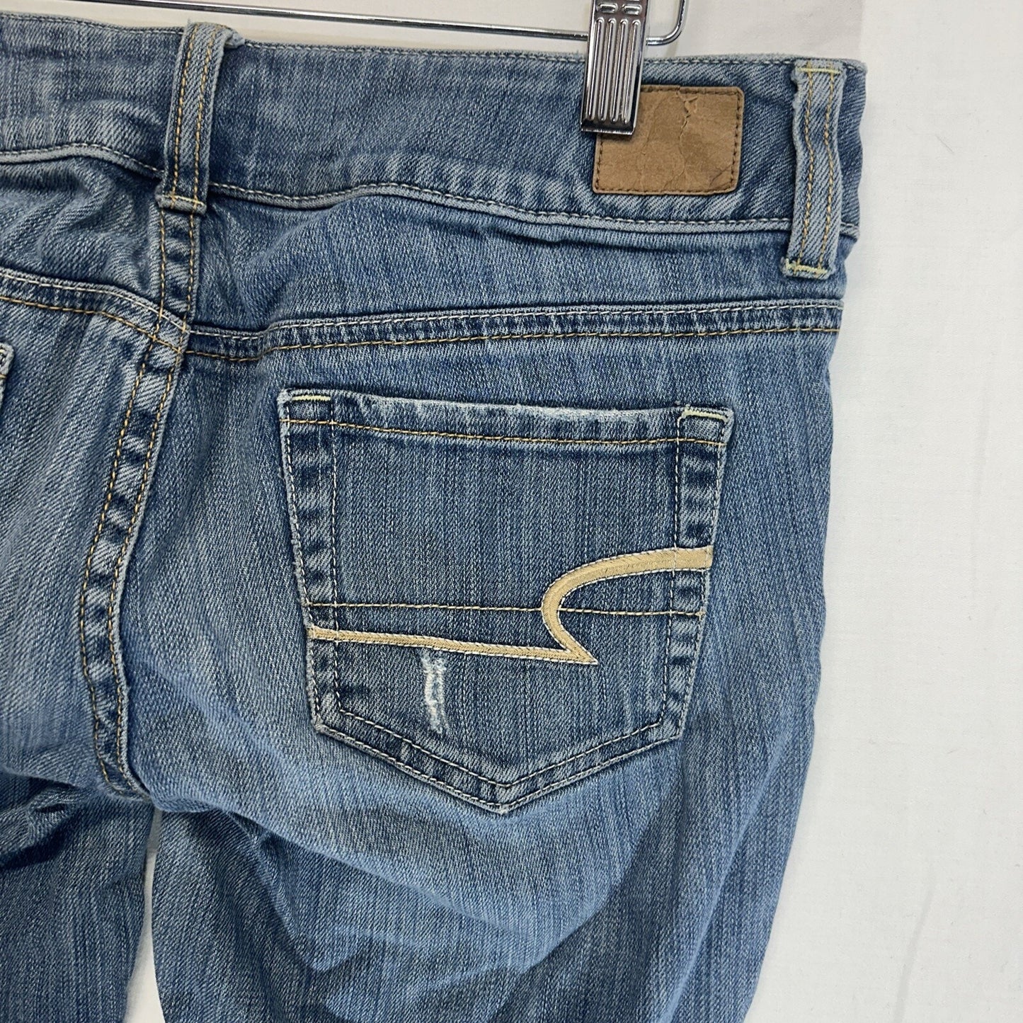 American Eagle Artist Jeans Women's 4 Blue Stretch Flare Low Rise Distressed