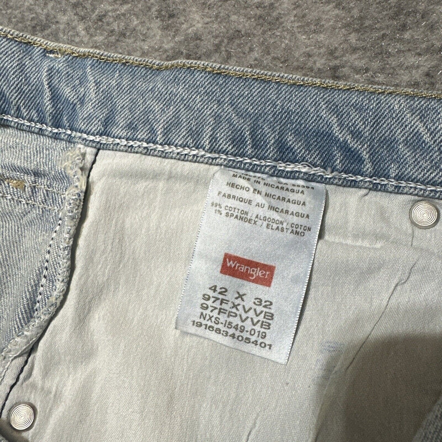 New Wrangler Five Star Premium Relaxed Fit Flex Men's Straight Jeans size 42x32
