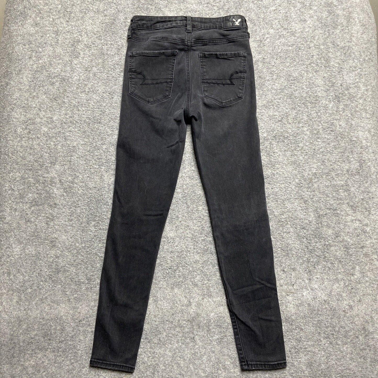 American Eagle Super Stretch Distressed Super High Rise Jegging Women’s 6 Black