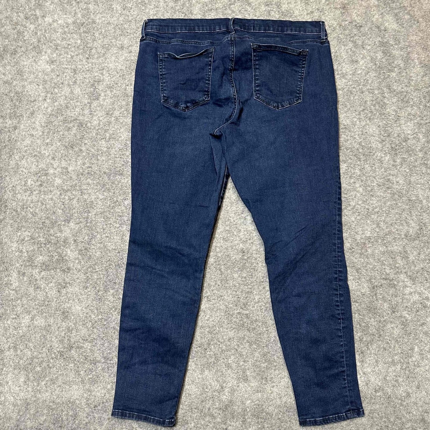 Gap 1969 Women's Regular Skinny Legging Jean Size 35 Blue Dark Wash Denim