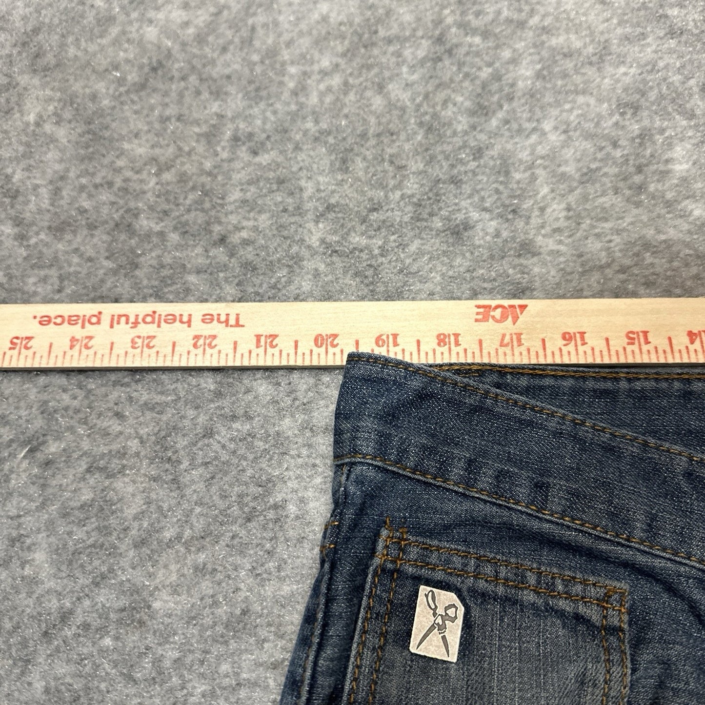 Marc Ecko Men's Straight Jeans Size 38x30 Blue Medium Wash Denim