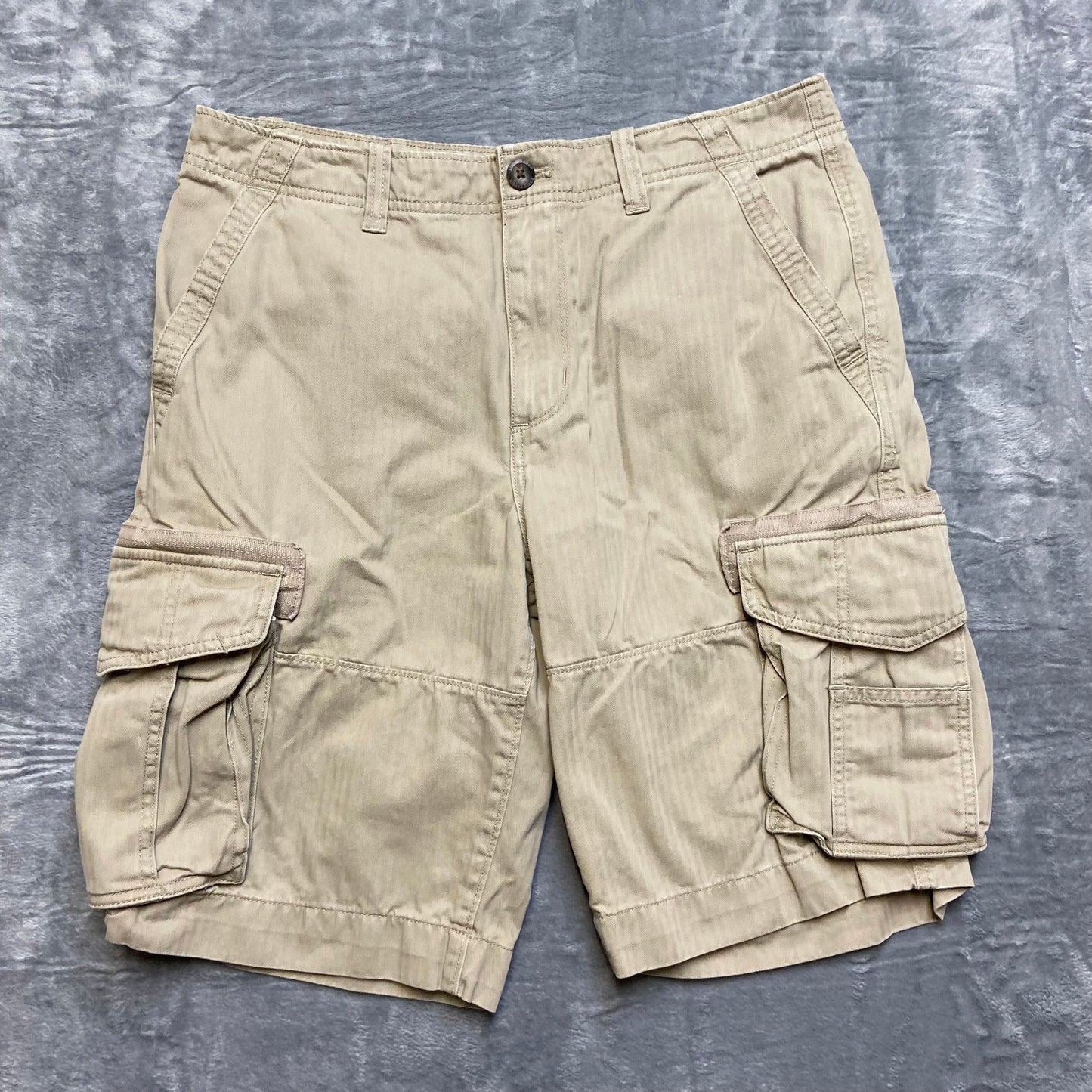Eddie Bauer Cotton Cargo Shorts Men's Size 32 Beige