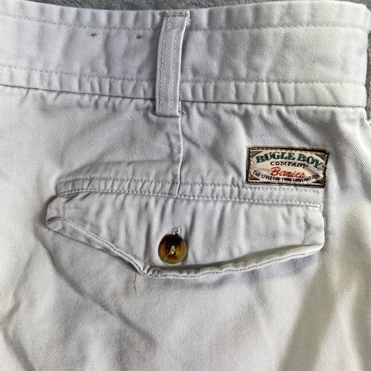Vintage Bugle Boy Men's Pleated Chino Pants Size 38x30 Beige Khaki 90s Preppy