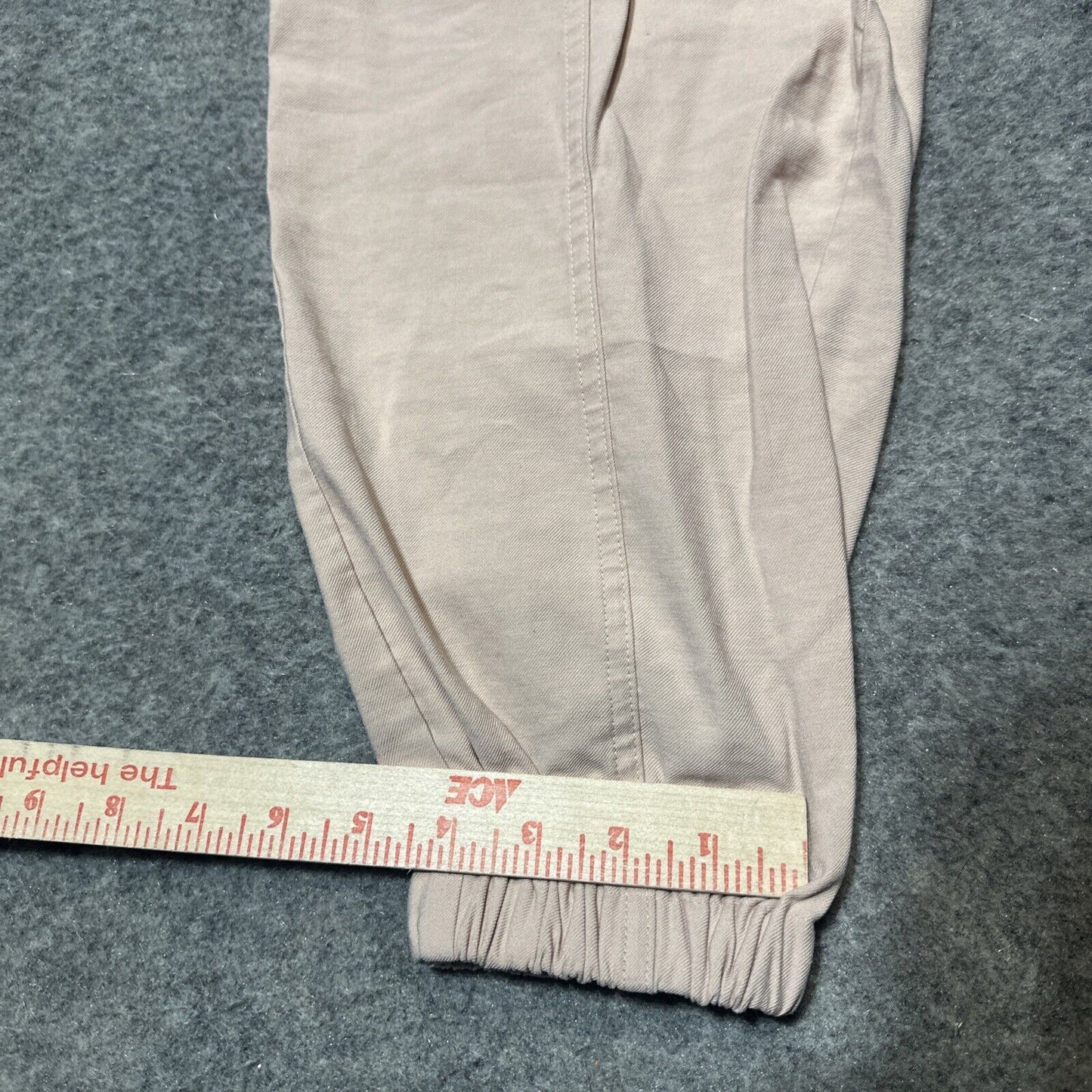 Karl Lagerfeld Women's Belted Jogger Pants Size xx Pink Rayon Pants Beige Light
