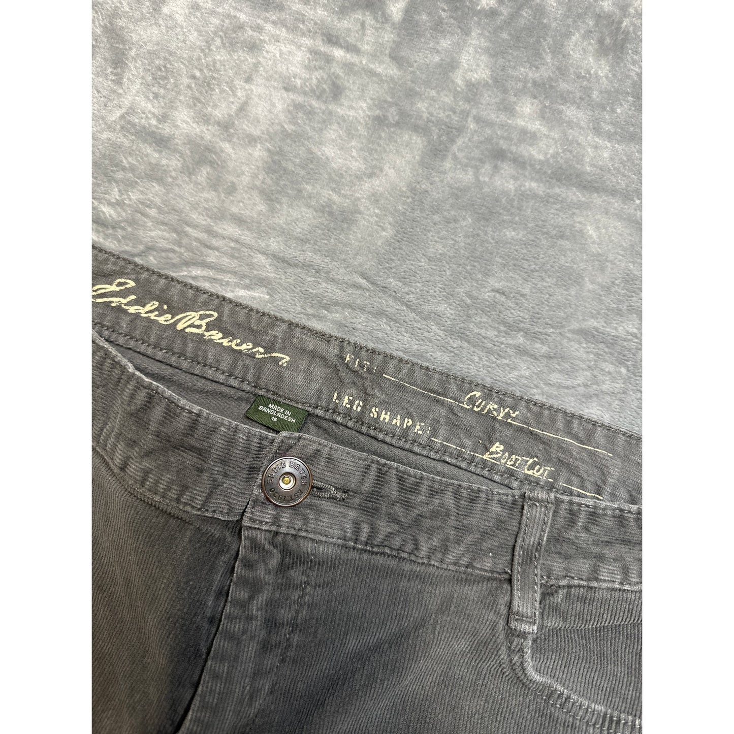 Eddie Bauer Curvy Boot Cut Jeans Women's Size 16 Black Denim
