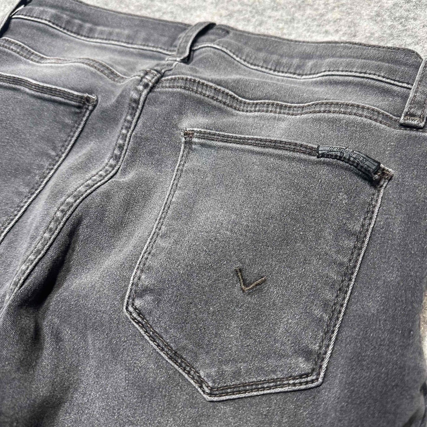 Hudson Natalie Midrise Super Skinny Women's Ankle Jeans Size 26 Black Dark Wash