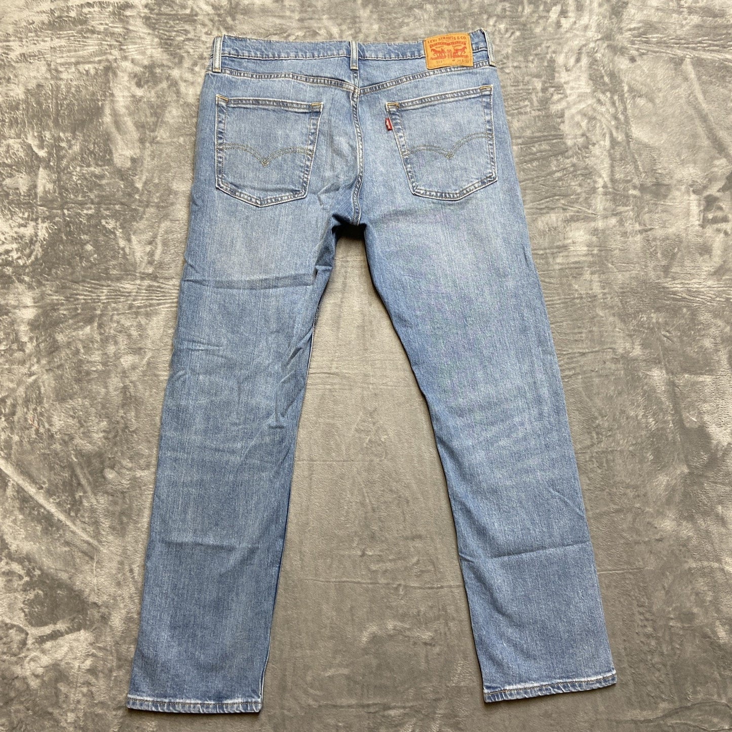 Wholesale Lot of 3 Levi's Work Jeans Men's Size 36x32 Blue Gray Grade B