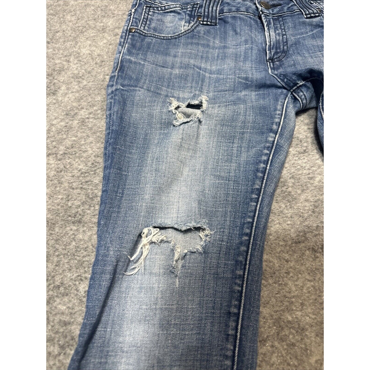 VIGOSS Studio The Thompson Roll Skinny Women's Distressed Jeans Size 31 Blue