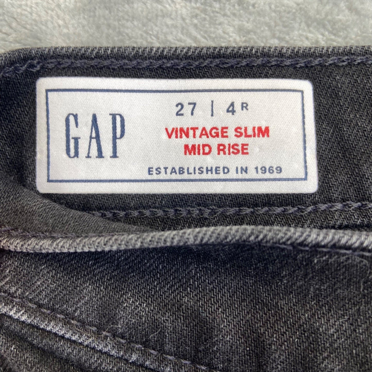 GAP Women's Vintage Slim Mid Rise Jeans Black Size 27 #534424