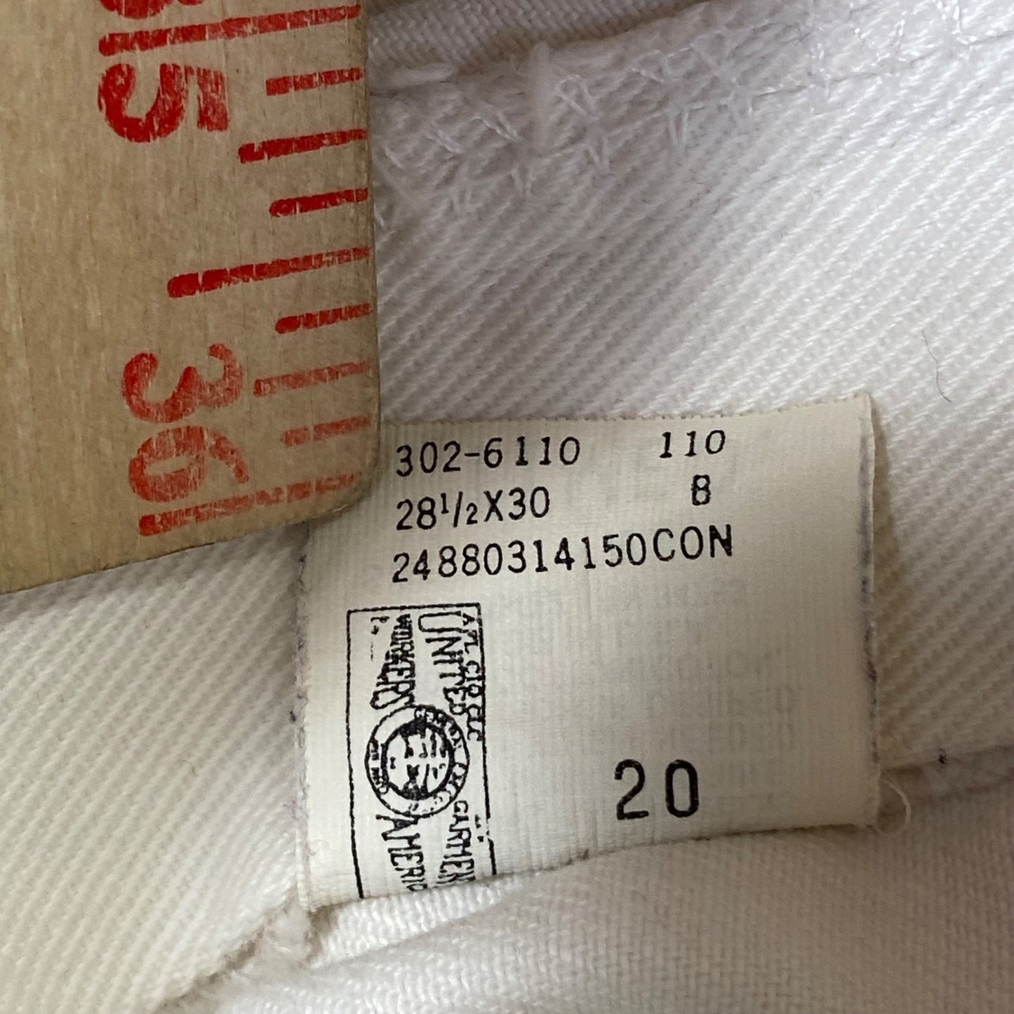 Vintage Lee Women's Tapered Jeans Size 11 White
