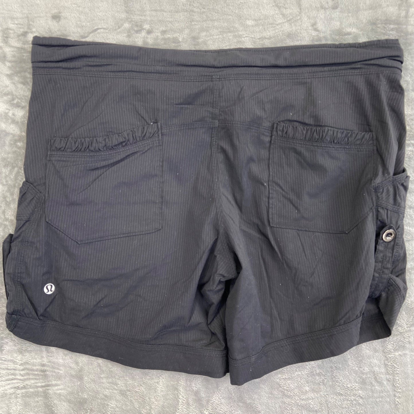 Lululemon Women's On the Fly Shorts Black Size XL #534424