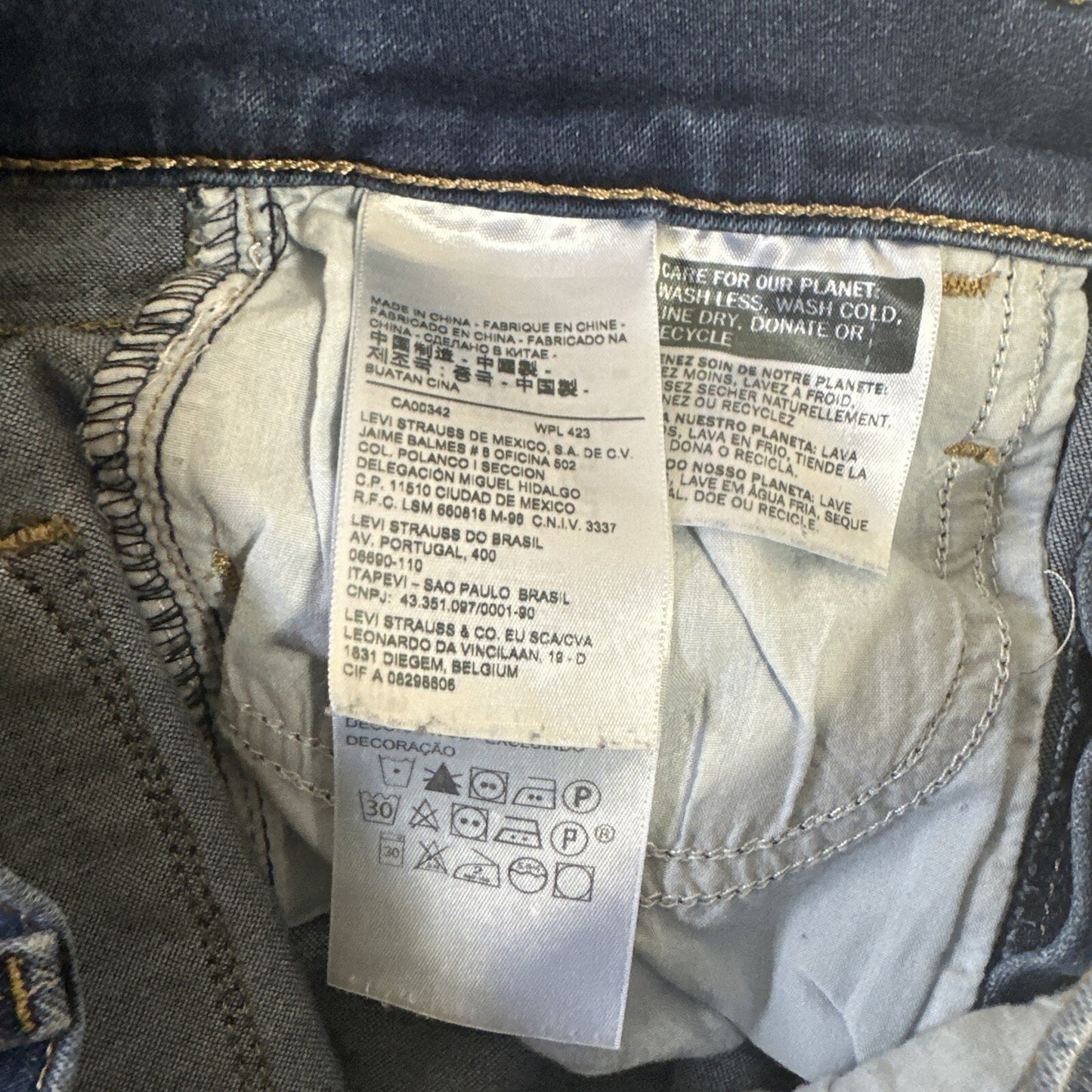 Levi’s 720 High Rise Super Skinny Jeans Women’s 26 26x30 Blue Medium Wash Denim