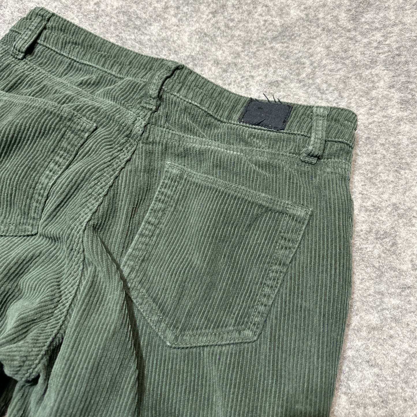 BDG Urban Outfitters Women's Corduroy High Rise Mom Jeans Size 25 Green Denim