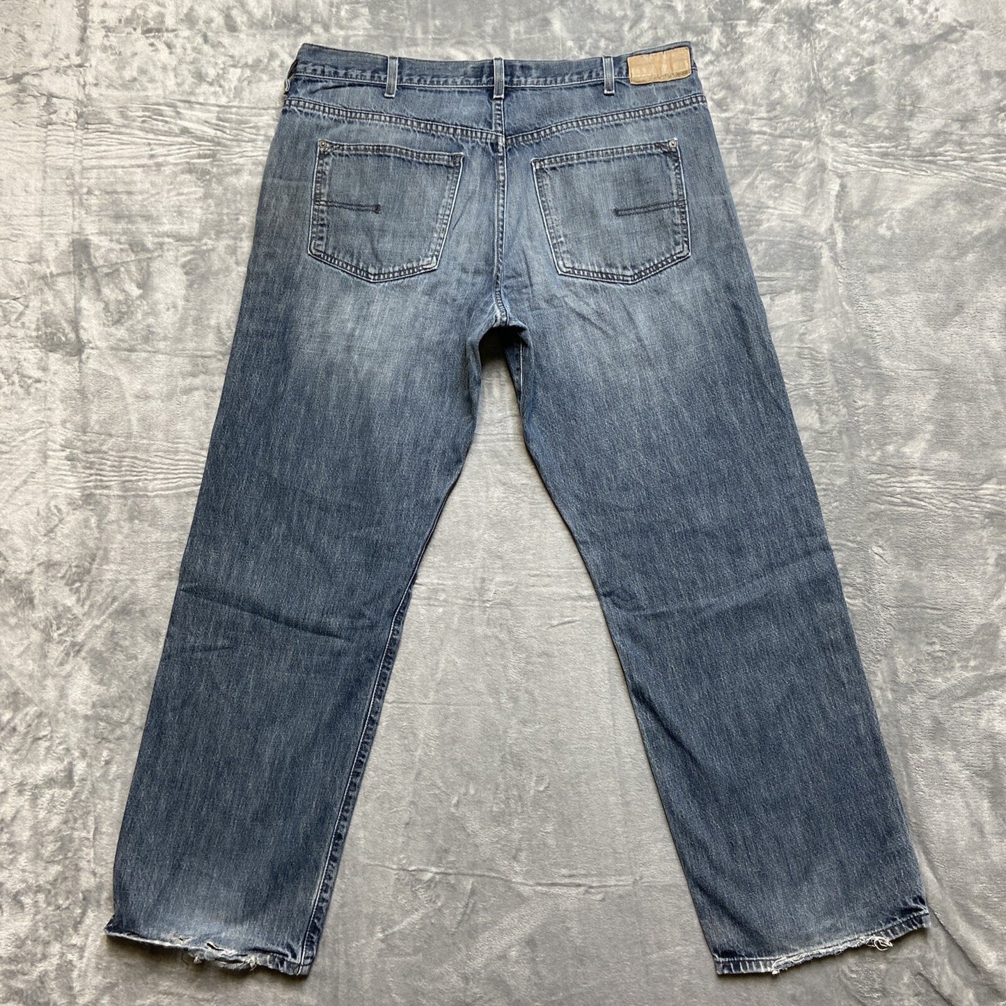 Vintage Calvin Klein Relaxed Straight Jeans Men’s Size 40 Blue Denim Dark