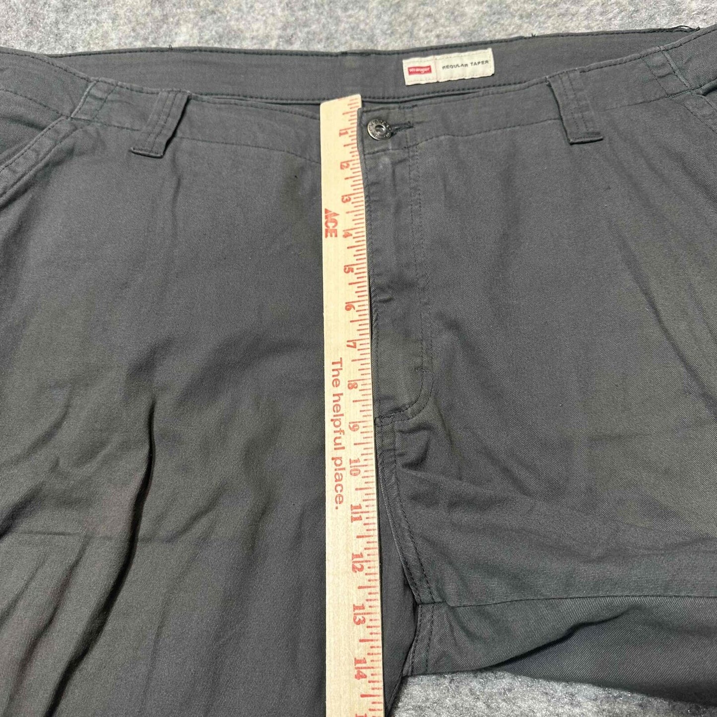 Wrangler Regular Taper Men's Straight Cargo Pants Size 42x30 Gray Faded Pants
