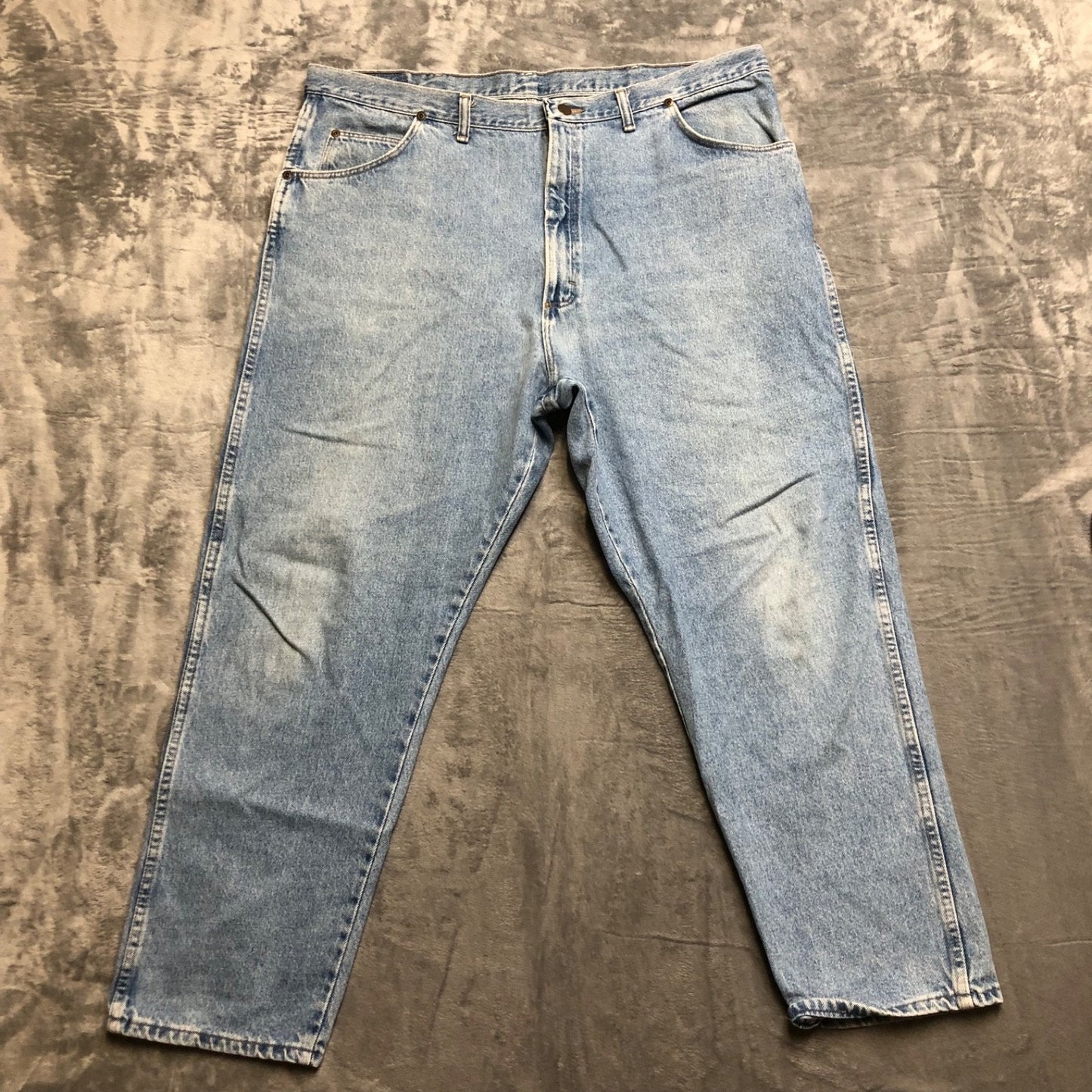 Wholesale Lot of 2 Wrangler Work Jeans Men's Size 42x30 Blue Black Grade A / B