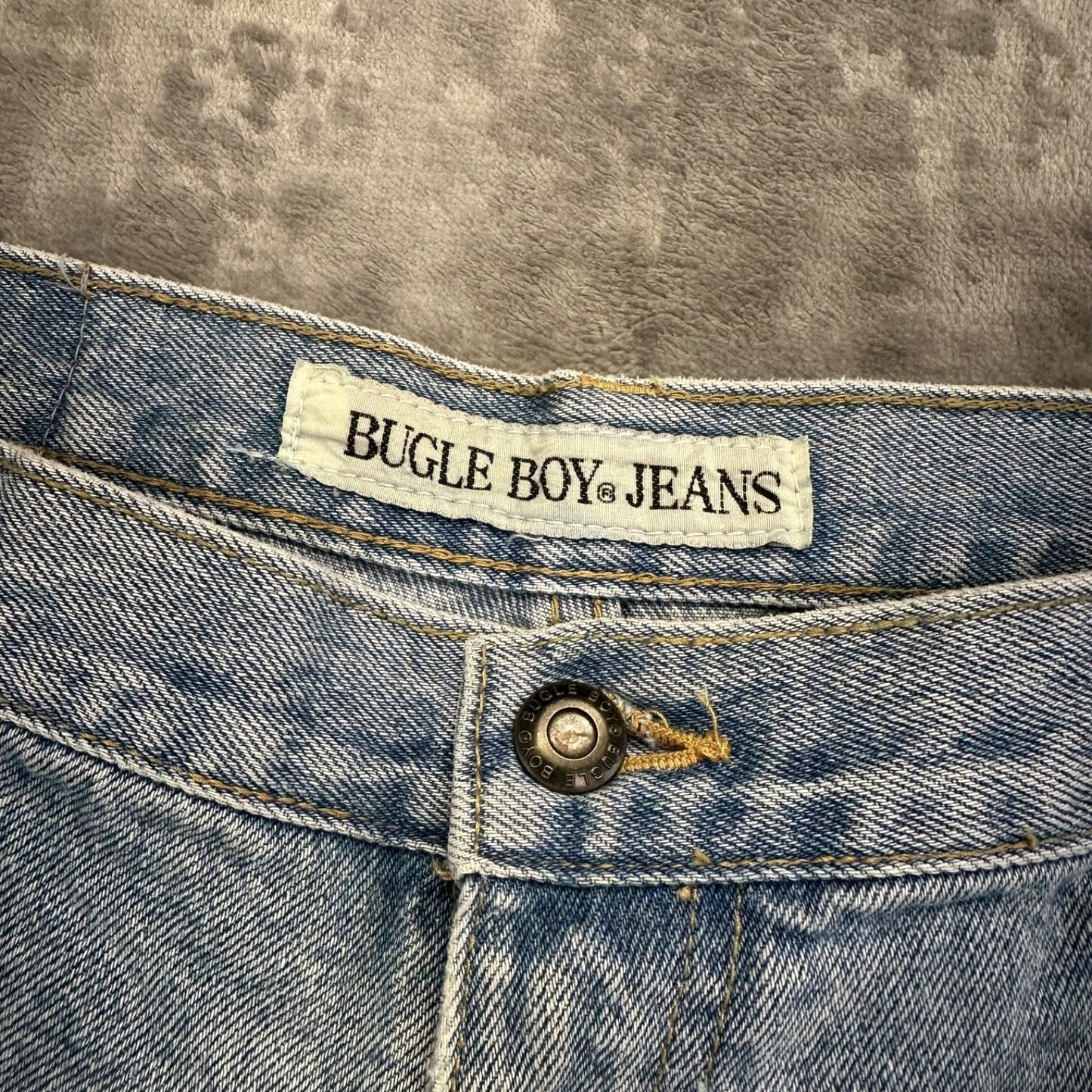 Vintage Bugle Boy Men's Relaxed Fit Straight Leg Jeans Sz 36x32 Blue Light Wash