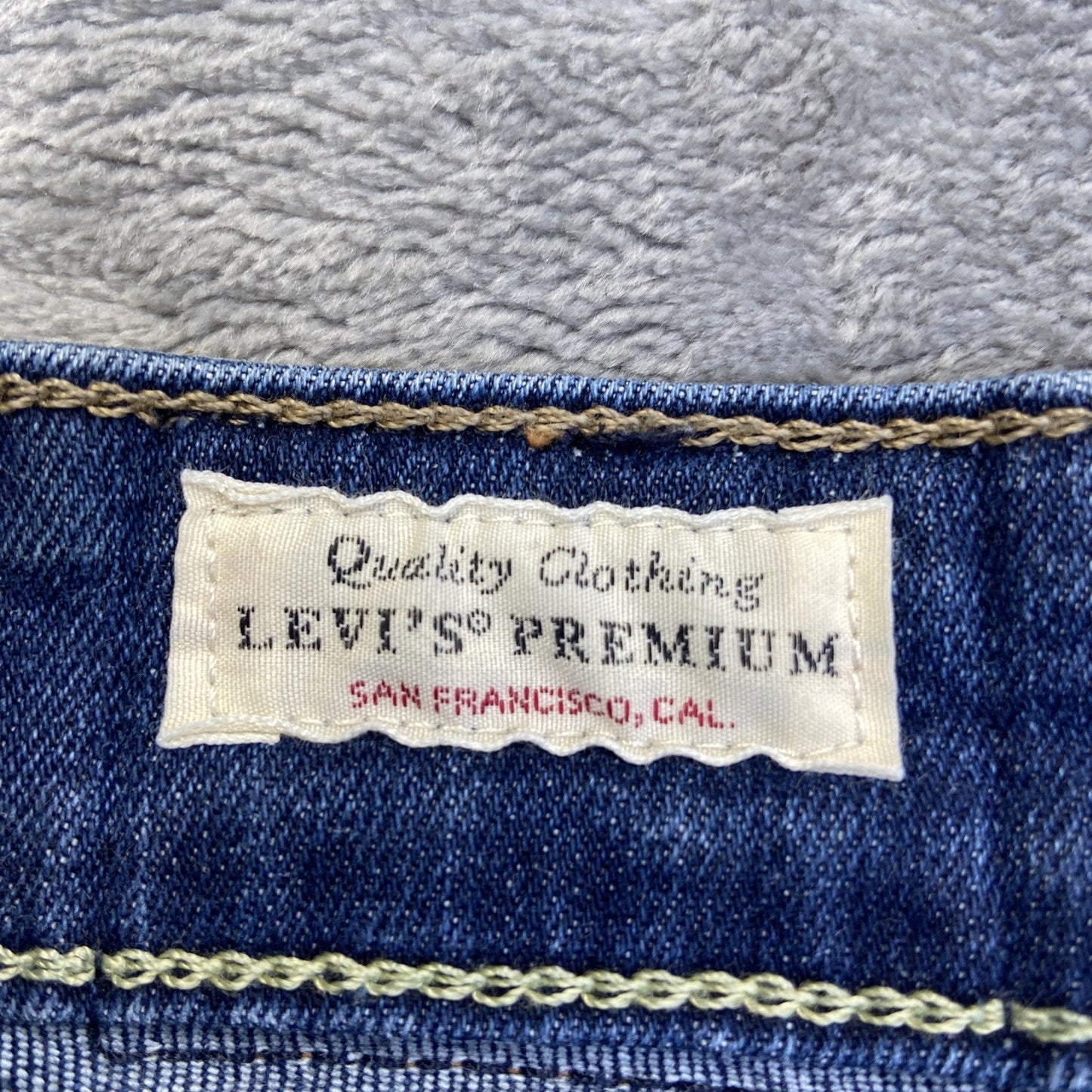 Levi's Distressed 721 Skinny Jeans Women’s 30x30 Blue Denim