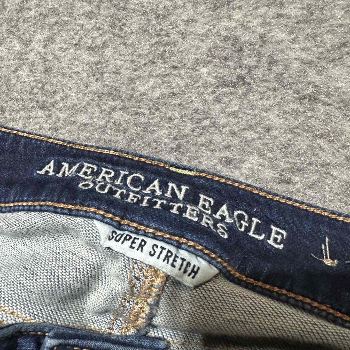 American Eagle Women's Super Stretch Crop Jeans Jegging Size 00 Regular Blue