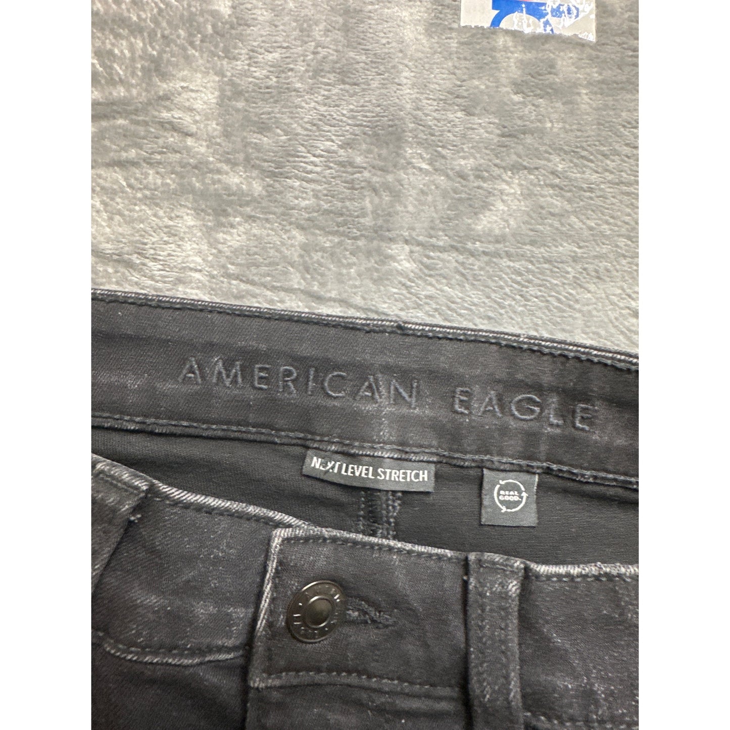 American Eagle Outfitters Destressed Cut-Off Shorts Women's Size 6 Black Denim